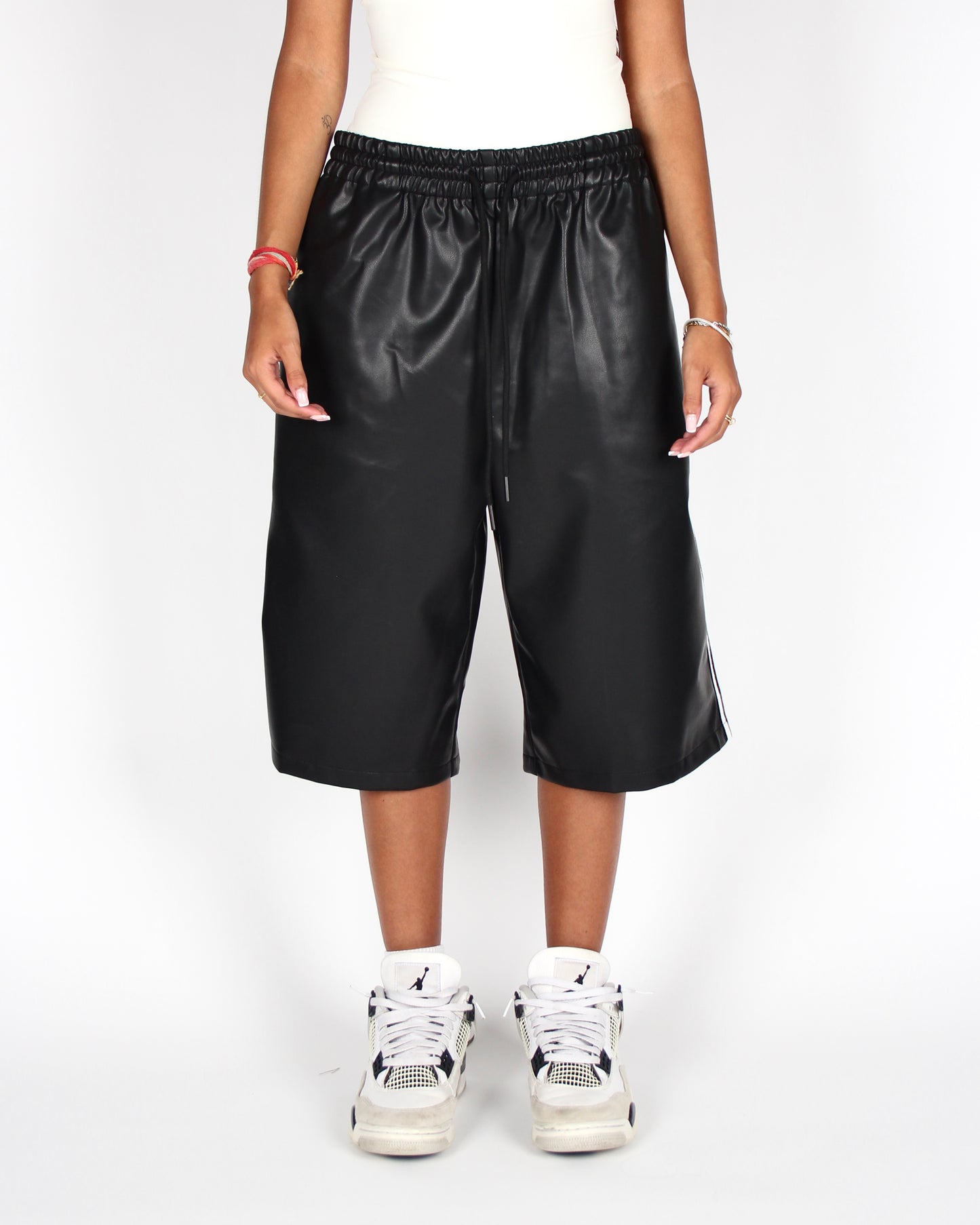 MTL Bri Shorts Black