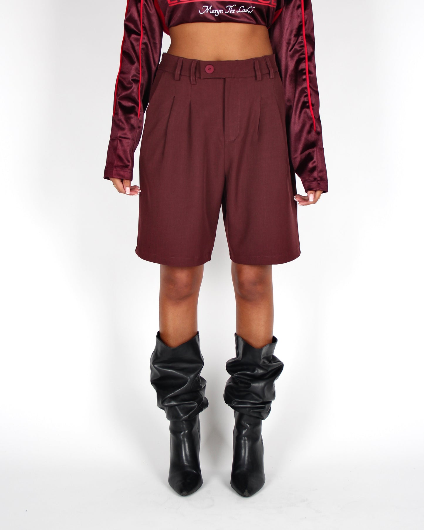 Auri Shorts Burgundy