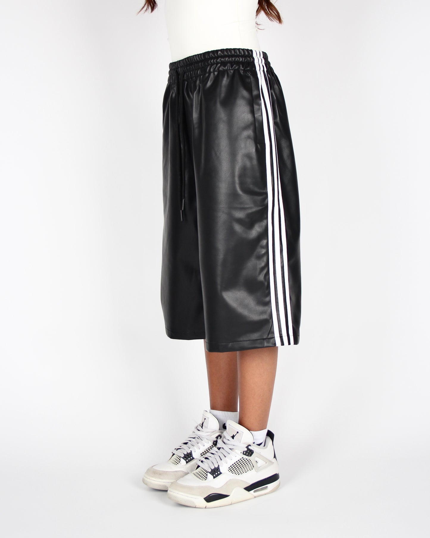 MTL Bri Shorts Black
